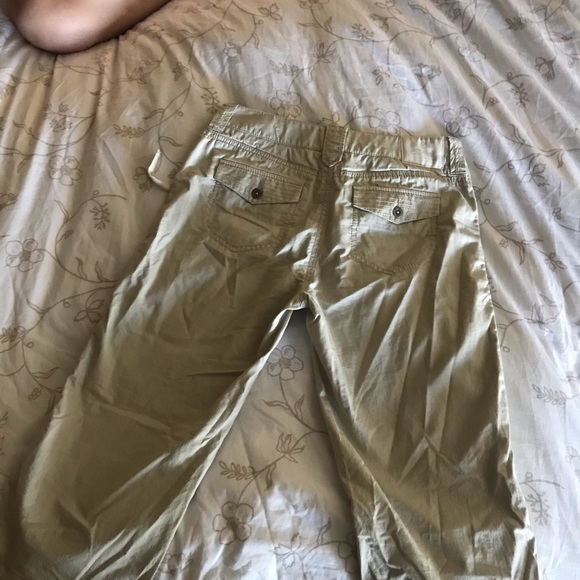 Espirit Capri’s - Picture 3 of 4